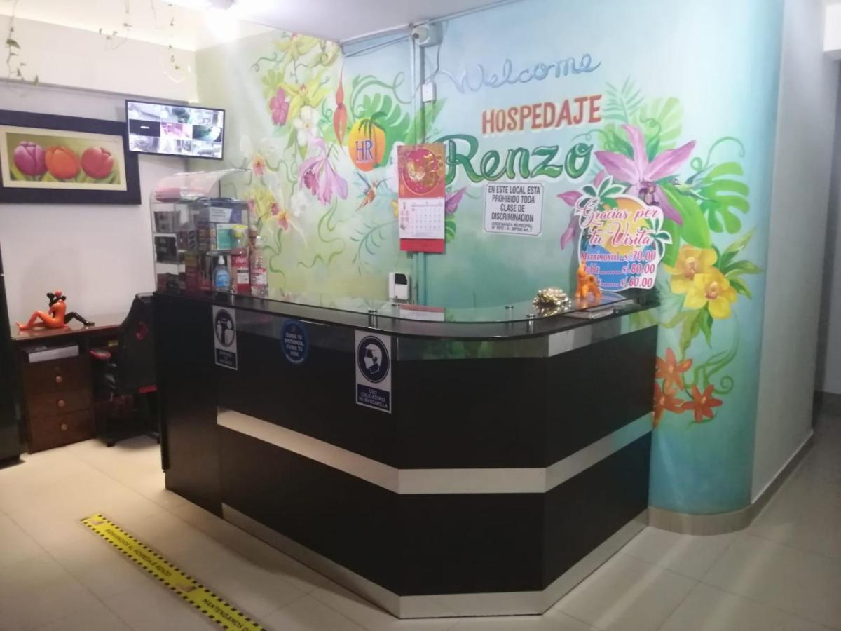 Hospedaje Renzo Тарапото Экстерьер фото